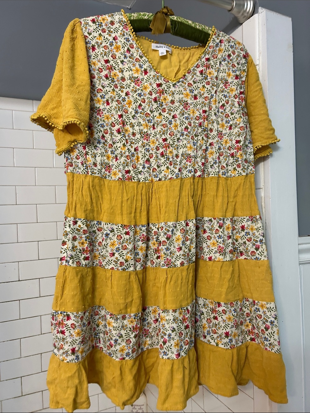 Mustard Floral Tiered Midi Dress - Unbranded
